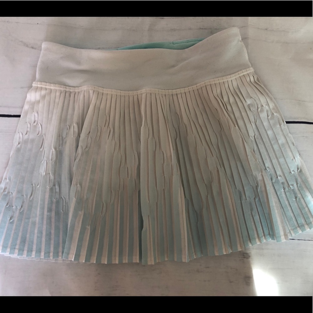 Girls Lululemon “Ivivva” skort